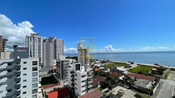 Apartamento à Venda no Itacolomi - Balneário Piçarras