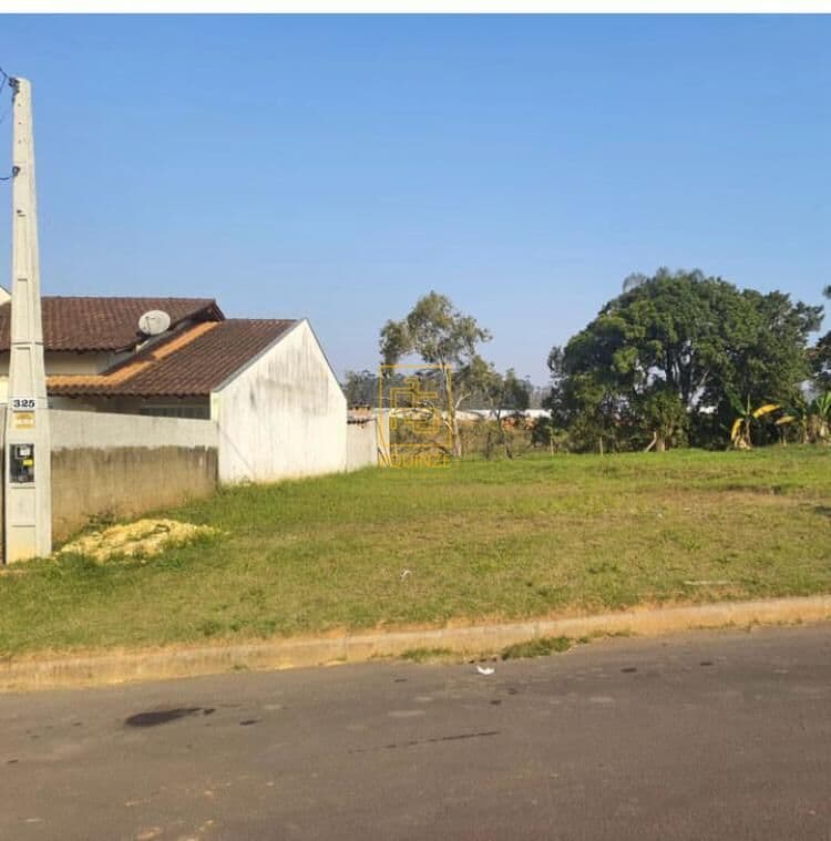 Terreno plano de 450m²