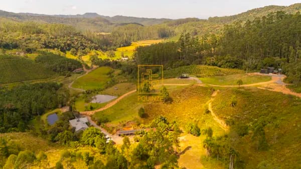Encantador sítio com chalés para Airbnb
