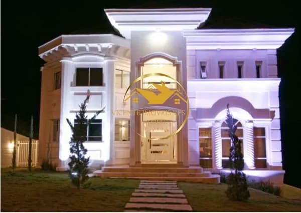Casa a venda em Curitiba