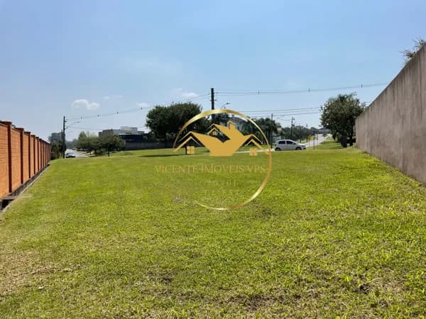 Terreno a venda em Pinhais, Parana