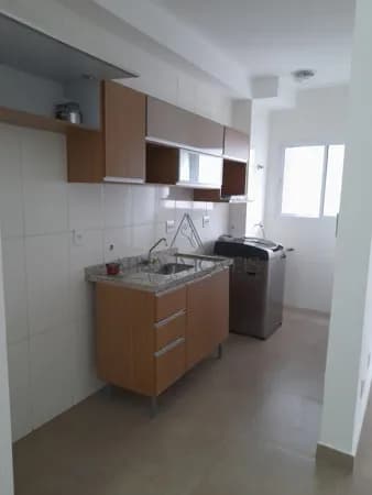 🏢 Apartamento Próximo ao Centro de Santana de Parnaíba ✨ Conforto, praticidade e ótima localização! Se você busca um lar moderno, bem distribuído e com excelente custo-benefício, este apartamento é a escolha ideal. Perfeito para quem deseja morar bem ou