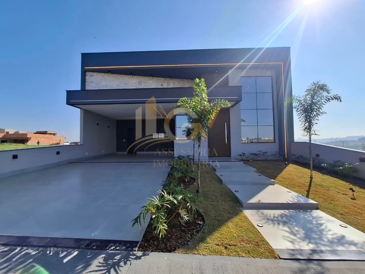 Casa em condomínio fechado