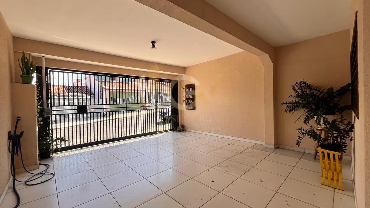 Sobrado à Venda