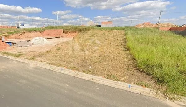 Terreno para venda no Jd Bom Sucesso!!