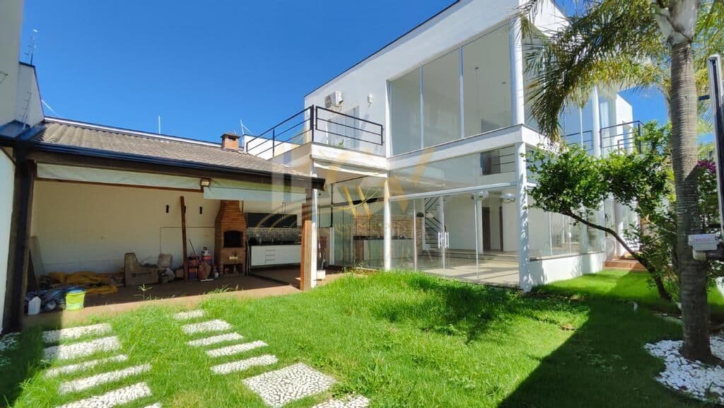 Sobrado à venda com 3 Quartos, Jardim Regente, Indaiatuba/SP - 288,43m²