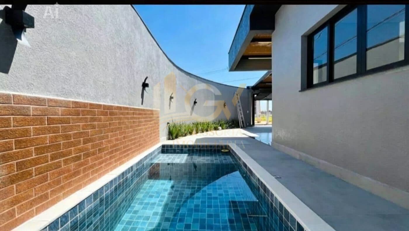 Casa com Piscina