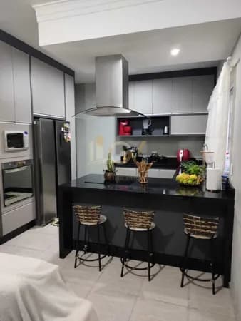 "Espaçoso Sobrado no Jardim Paulista, Indaiatuba: Ideal para Morar e Investir!