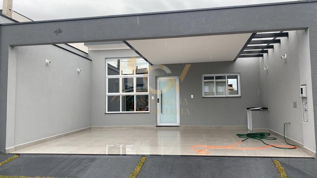 Casa em condomínio