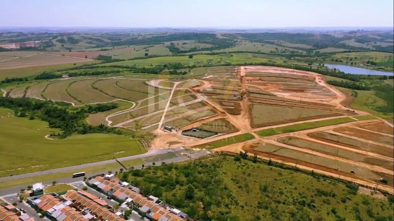 Terreno Misto com 150m²