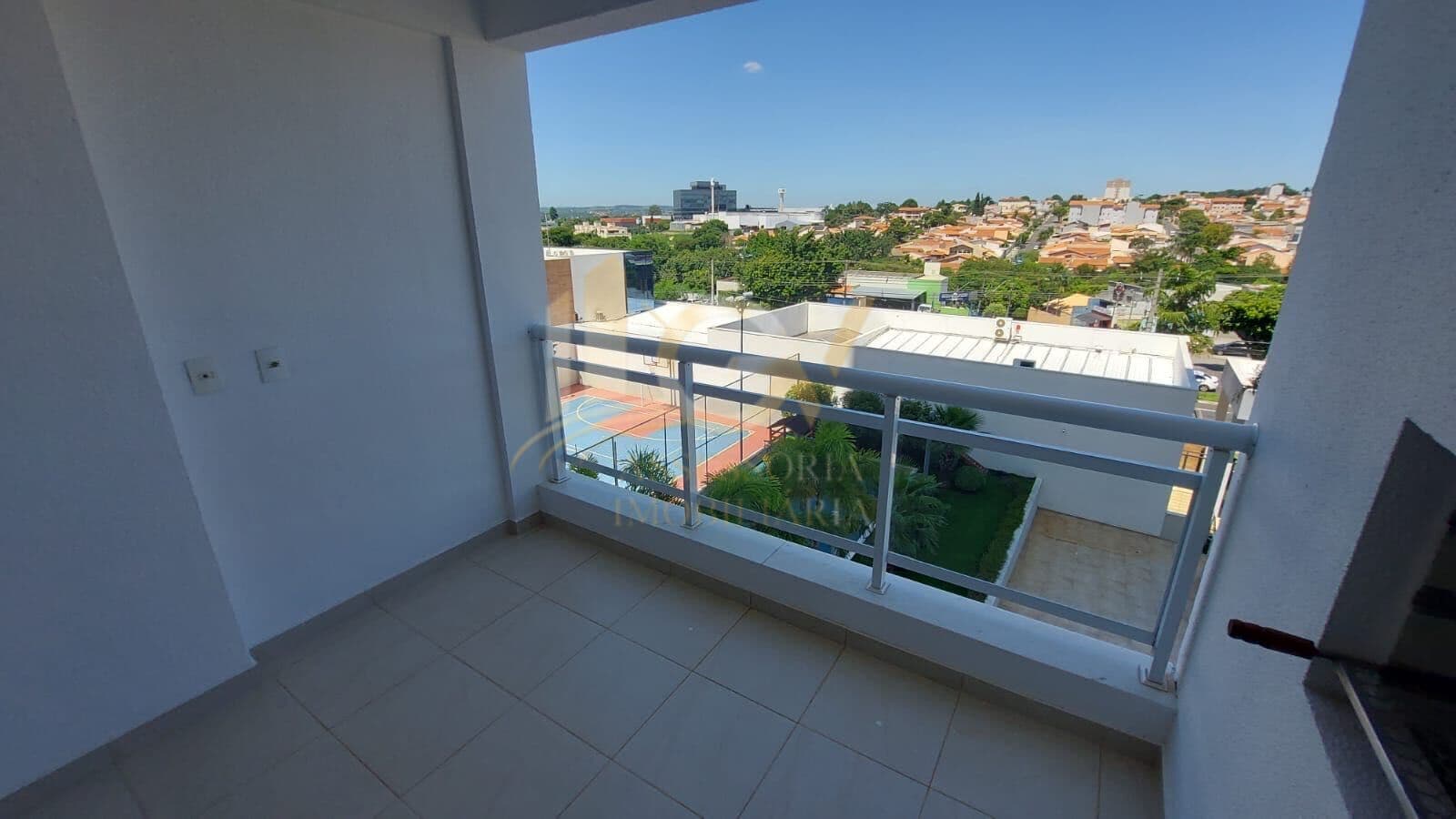 Apartamento com 2 suítes