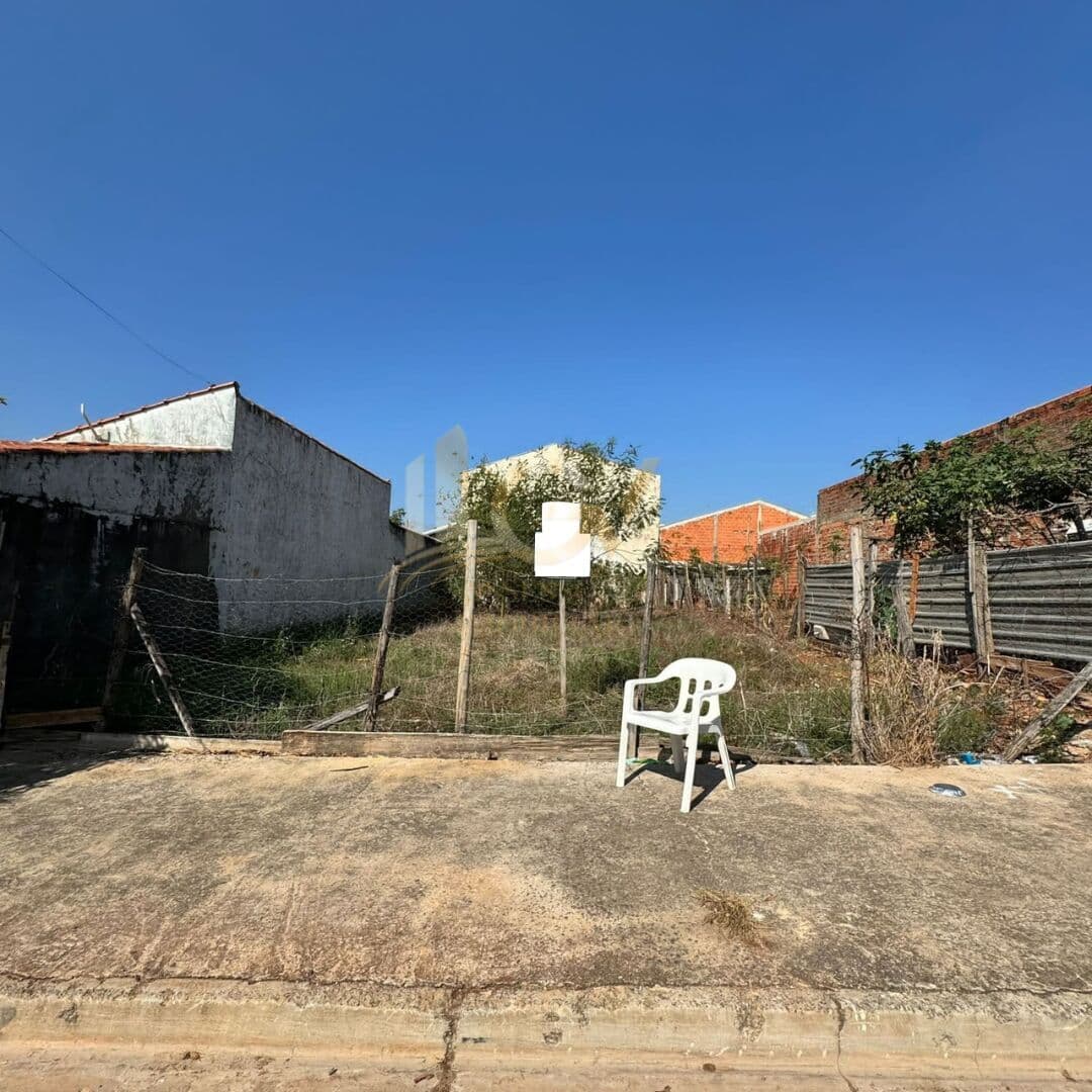 Terreno à Venda em Elias Fausto - Bairro Cardeal