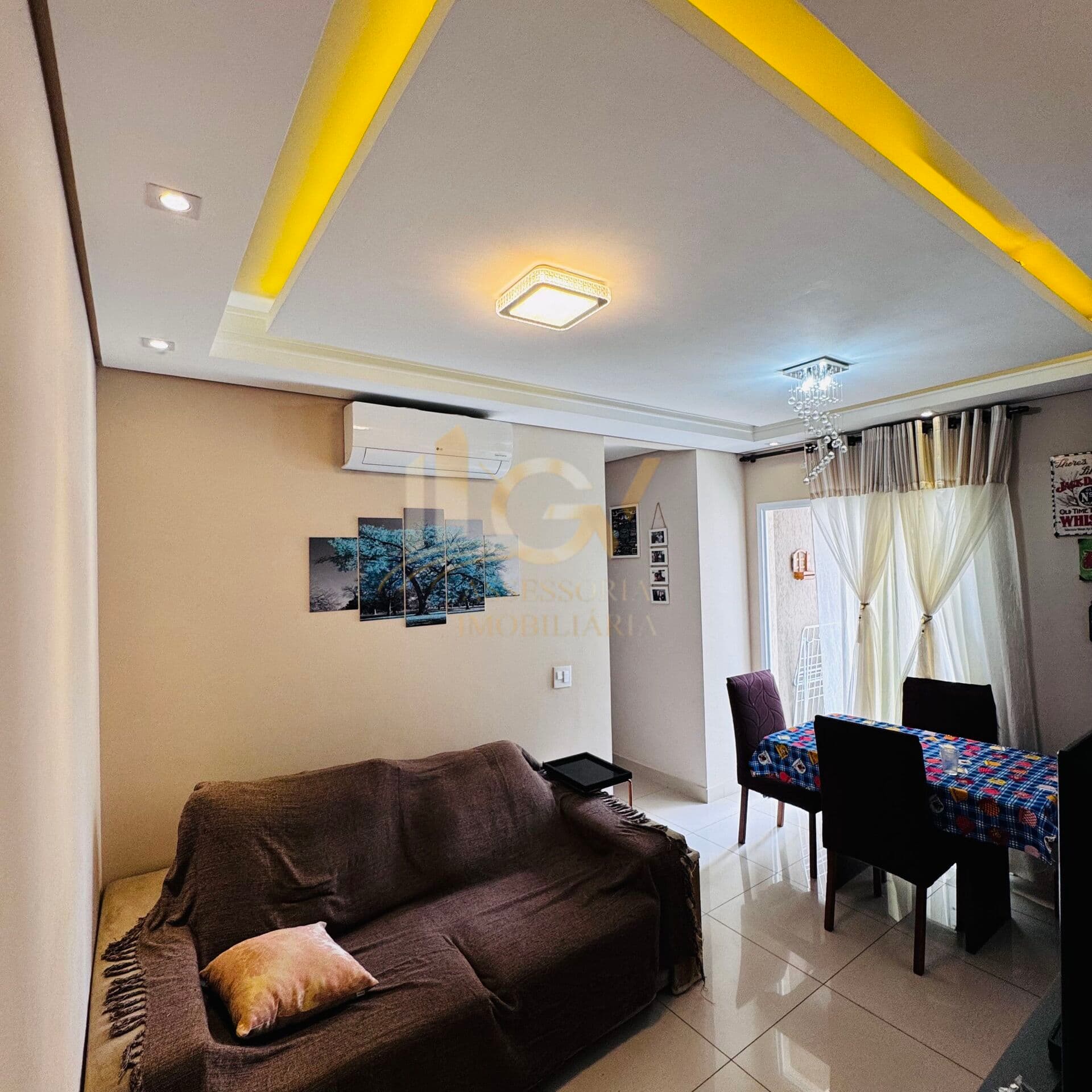 Apartamento com planejados