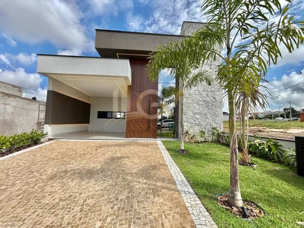 CONDOMÍNIO PARK VISTA REAL – CASA TÉRREA DE ALTO PADRÃO