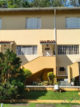 Casa de Condomínio em Serra Negra - Jd. das Palmeiras