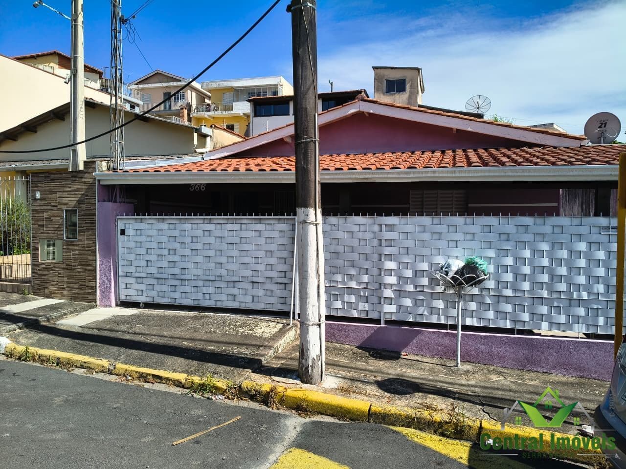 Casa em Alto das Palmeiras, Serra Negra/SP