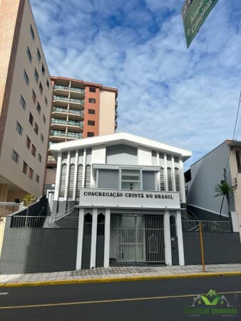 Prédio Comercial em Serra Negra/SP