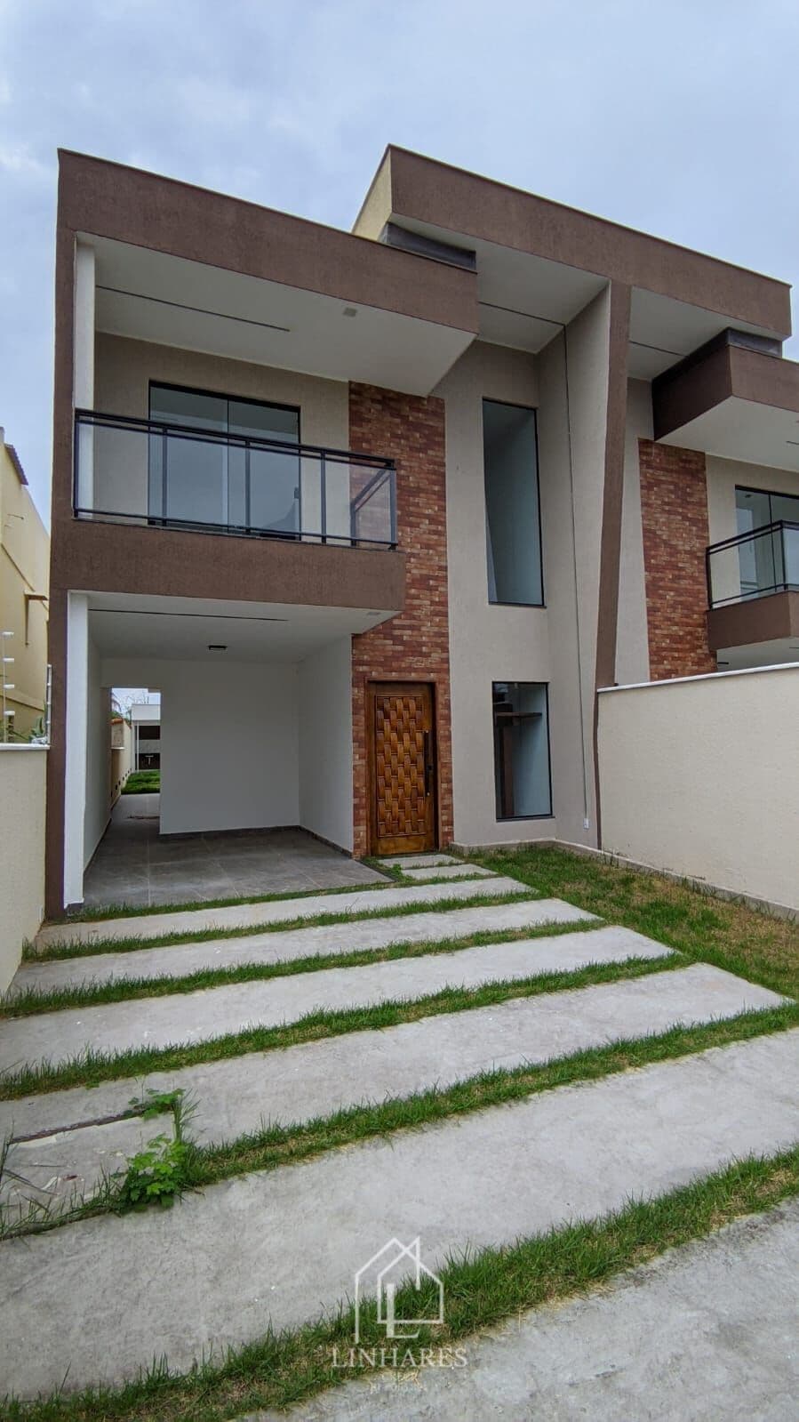 Casa Duplex no Jardim Atlântico Leste