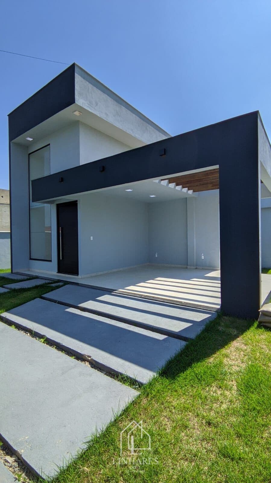 Casa Alto Padrão no Jardim Atlântico Central.