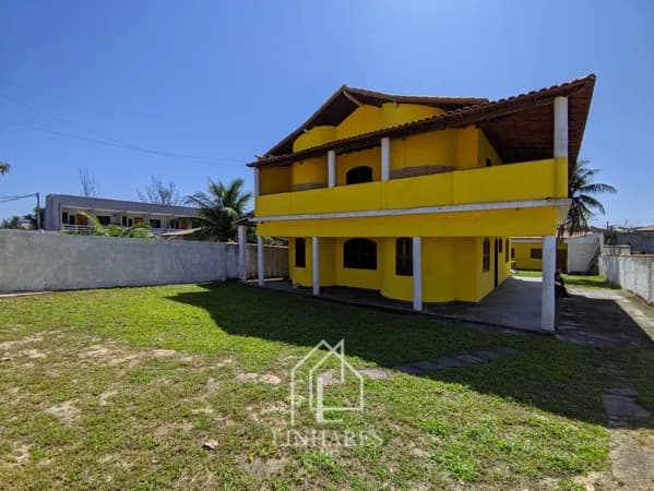 Casa incrível no Atlântico Leste.