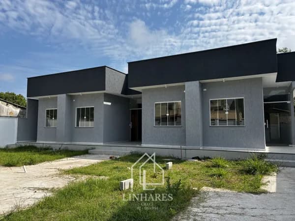 Casa Linear em São José.