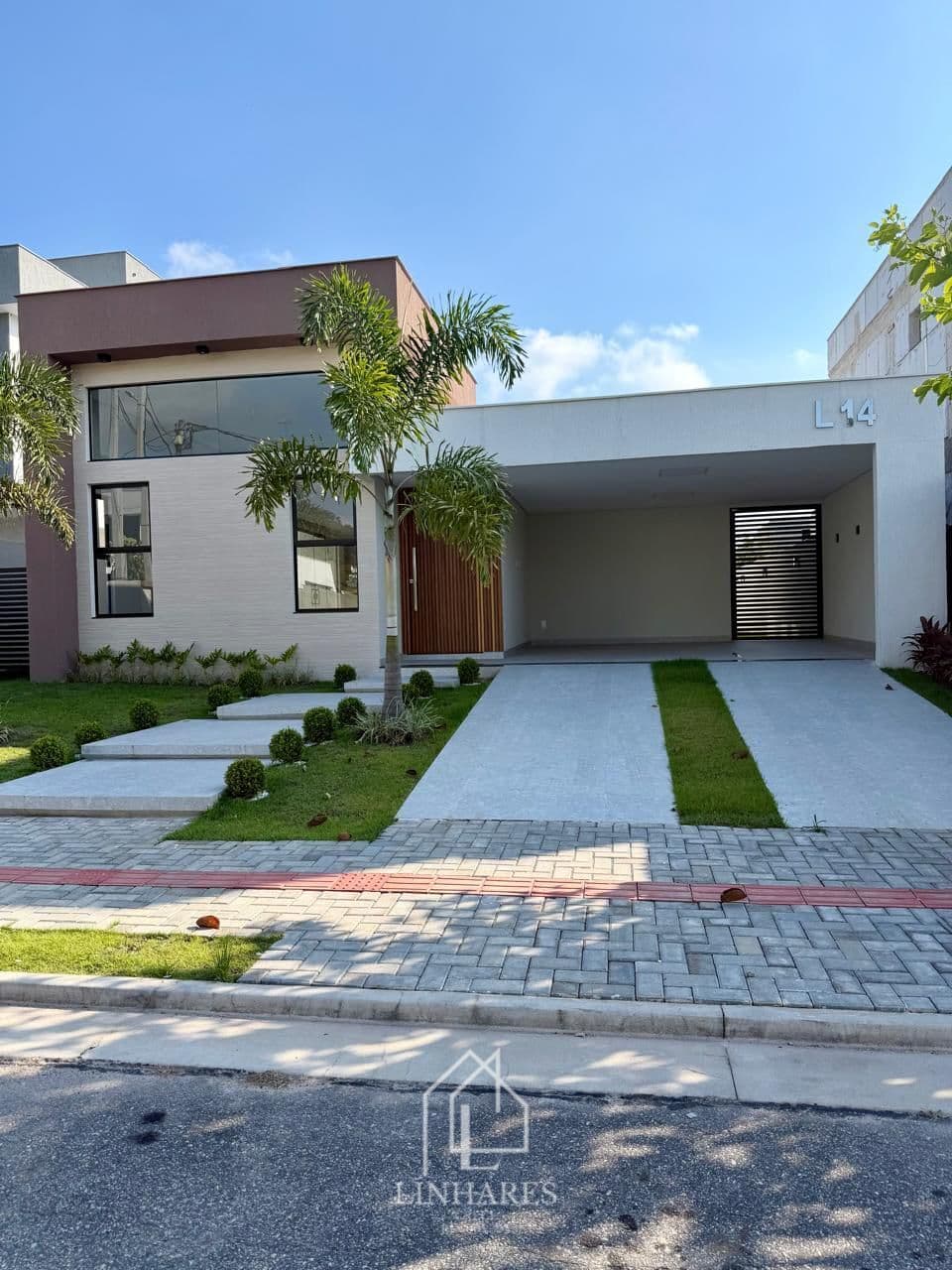 Casa de altíssimo padrao em Condomínio fechado.