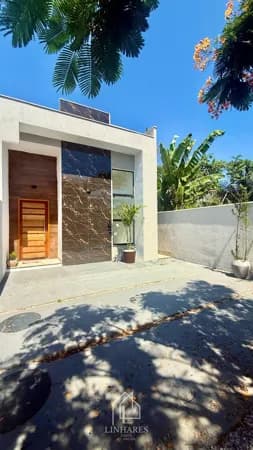 Casa moderna no Jardim Atlântico Leste.