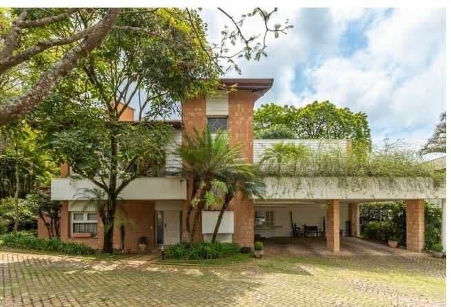 Casa à venda em condomínio fechado em Jardim Cordeiro - São Paulo/SP
