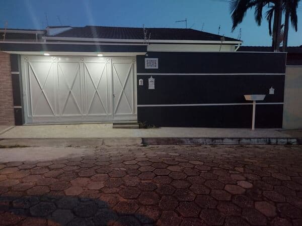 Casa à venda em Guaratinguetá - Jardim Bela Vista