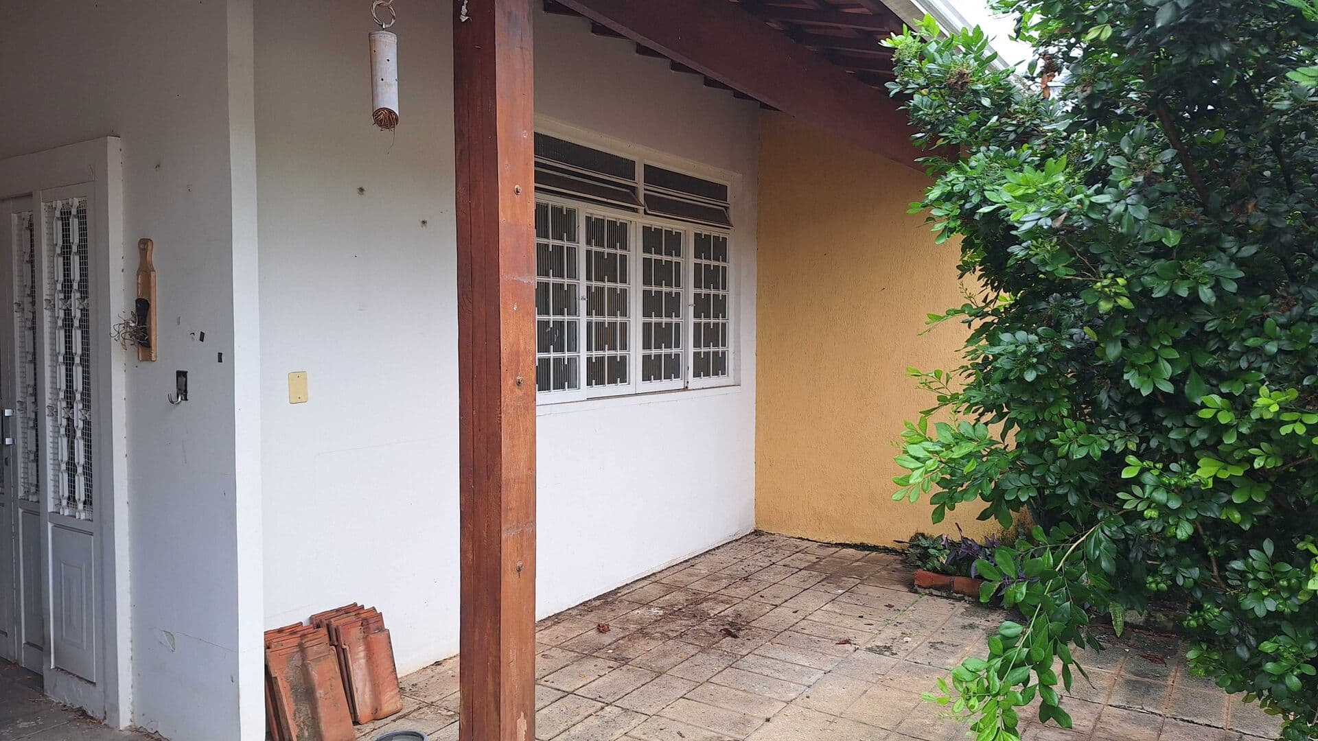 Casa à venda no Pedregulho em Guaratinguetá/SP