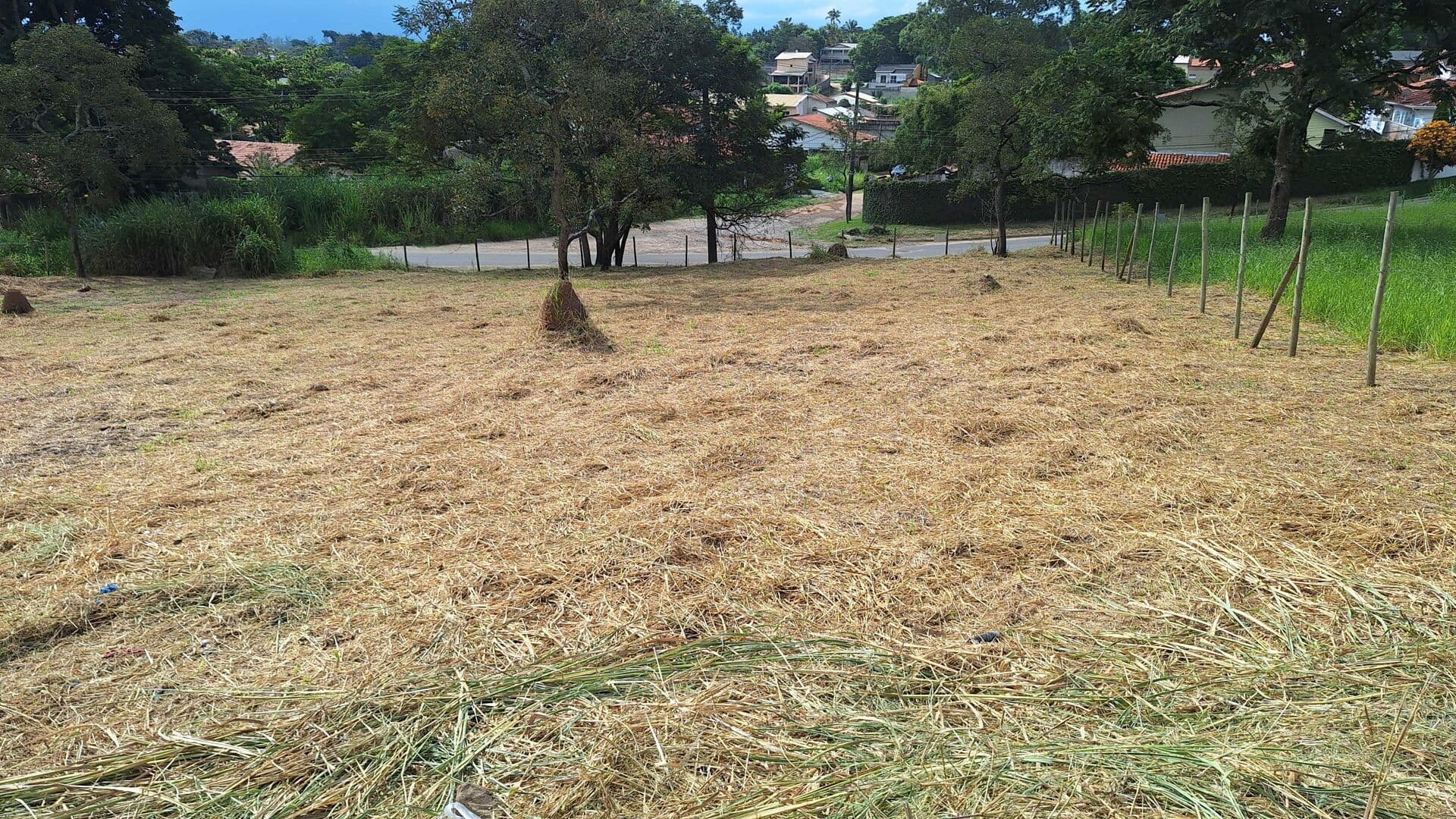Terreno à venda em Belveder Clube do 500, Guaratinguetá/SP