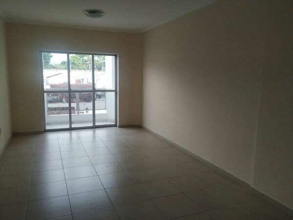 Apartamento à venda em Guaratinguetá - Jardim Coelho Neto