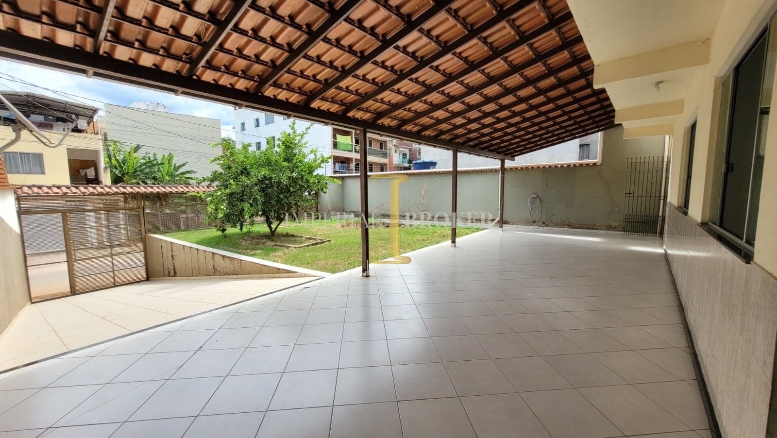 Casa em Cidade Nova, Santana do Paraíso/MG