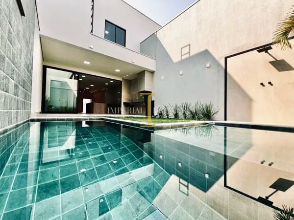 Casa em Ipatinga - Cidade Nobre