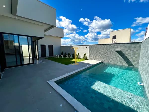 Casa Alto Padrão cond. Pq Lagoa Silvana