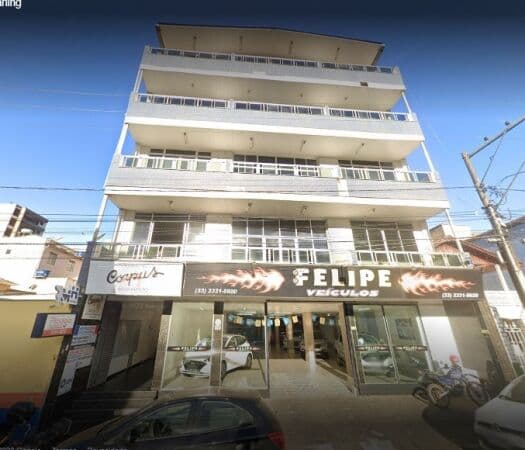 Sala/Conjunto em Manhuaçu - Centro