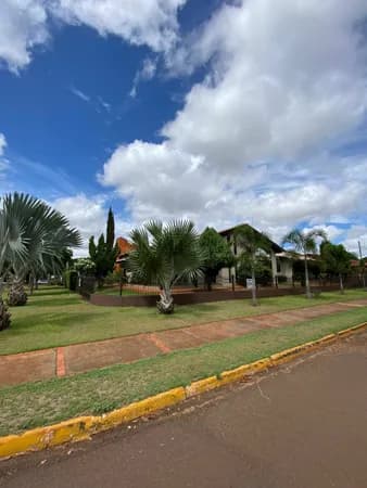 Casa no Jardim Tropical à venda em Dourados - MS