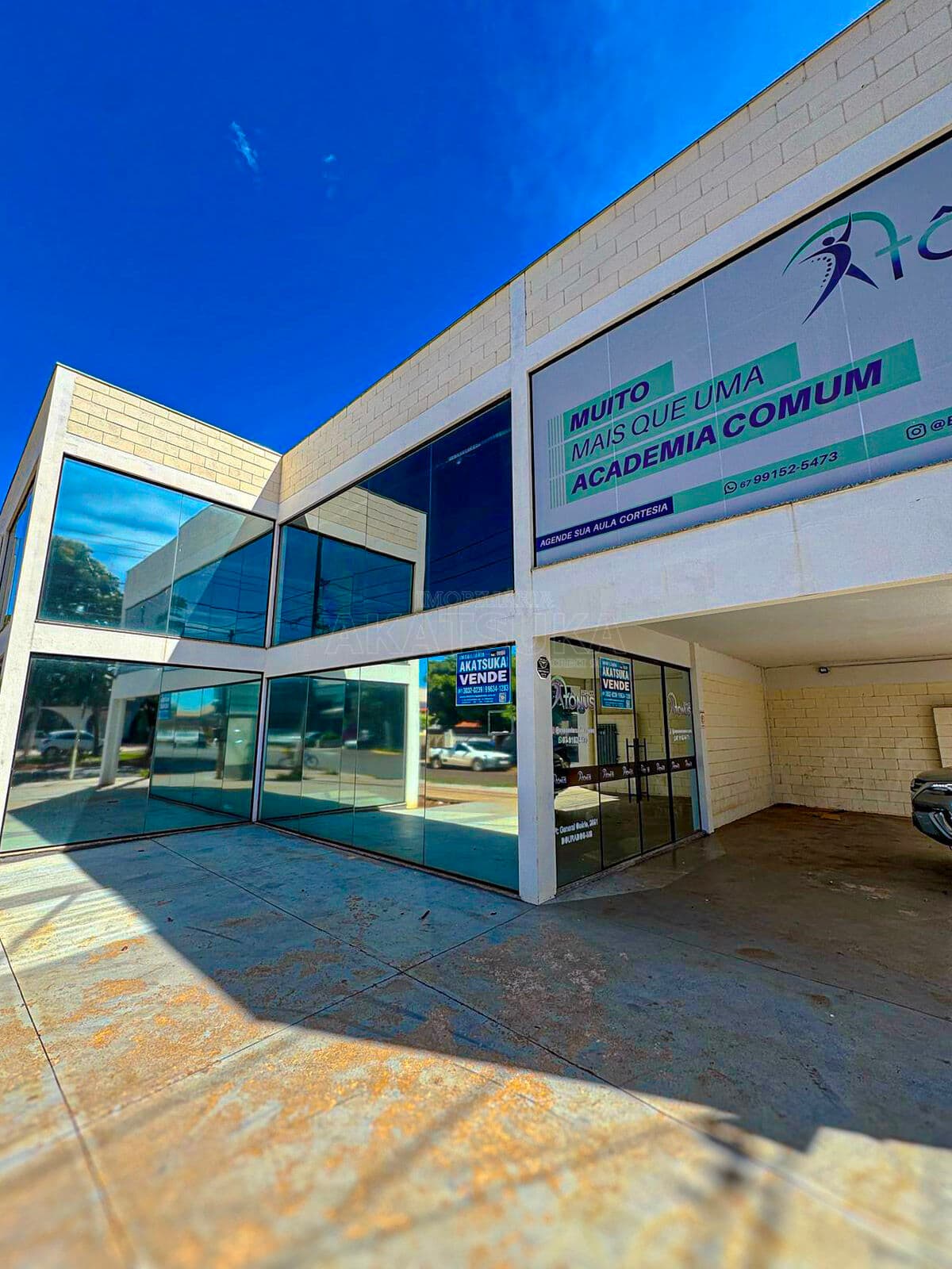 Salão Comercial em BNH I Plano