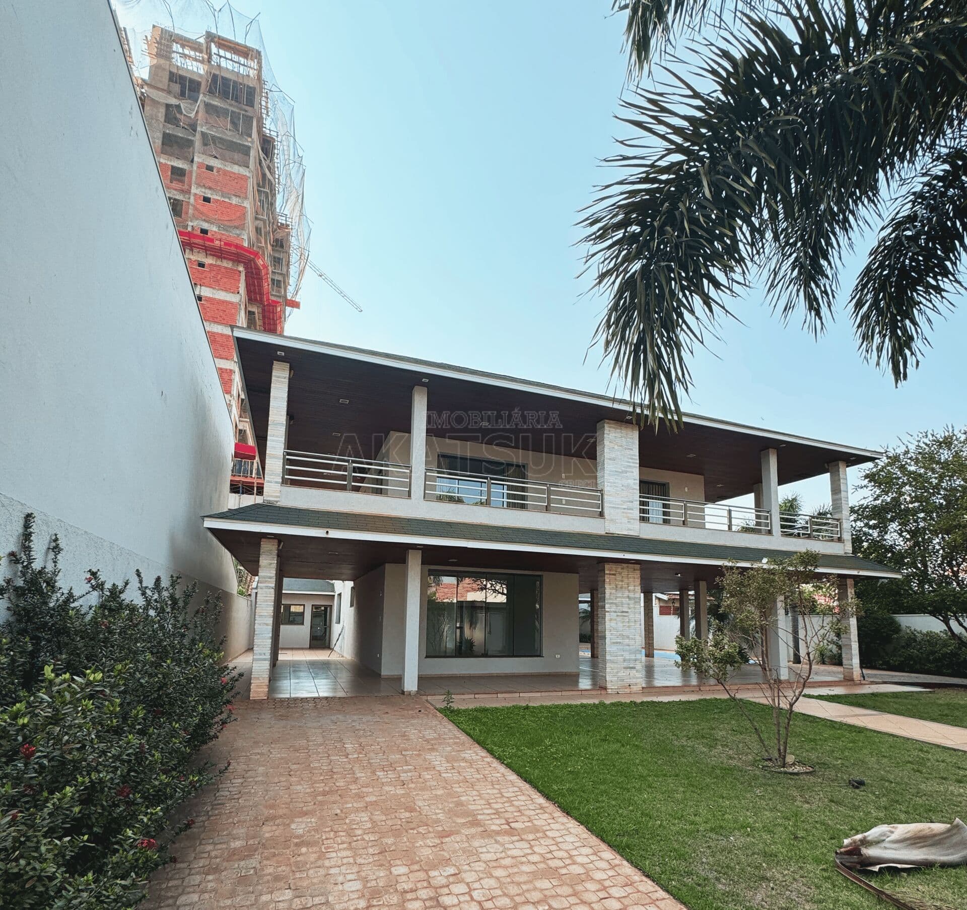 Casa Alto Padrão em Vila Progresso, Dourados/MS