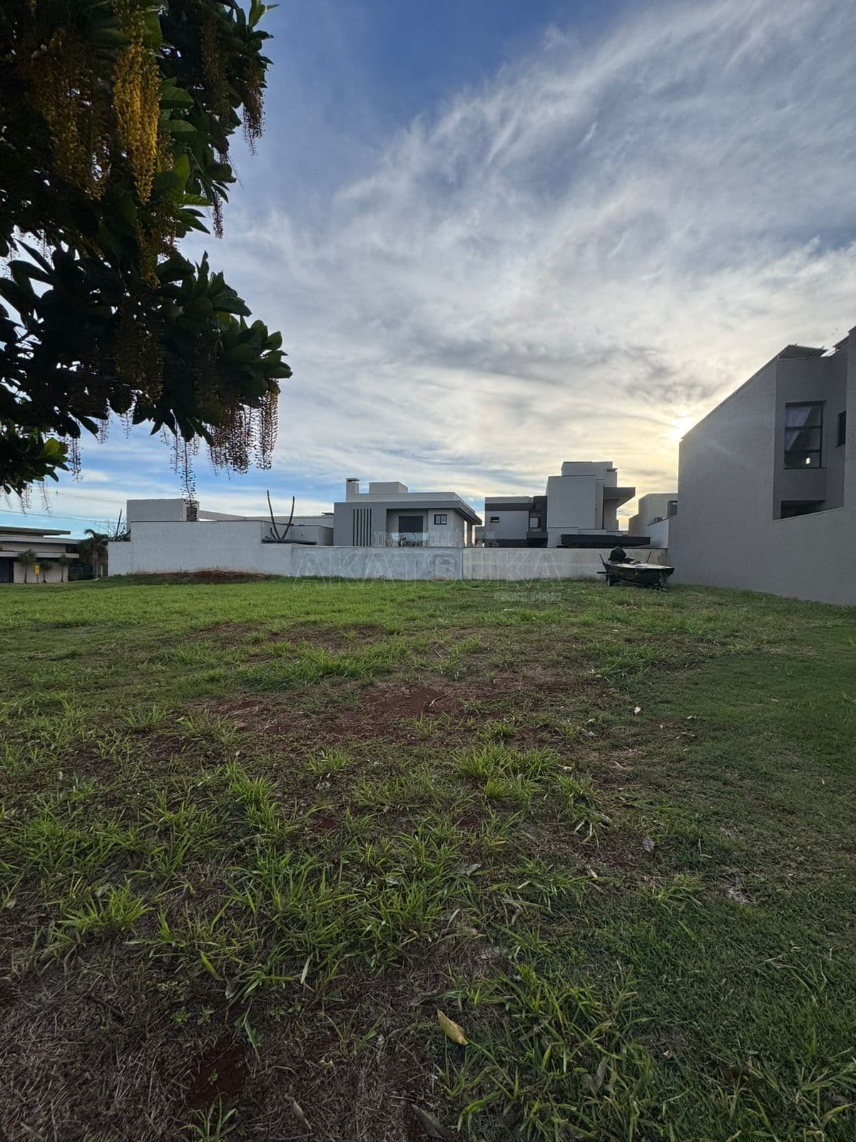 Terreno em Condomínio em Porto madero, Dourados/MS