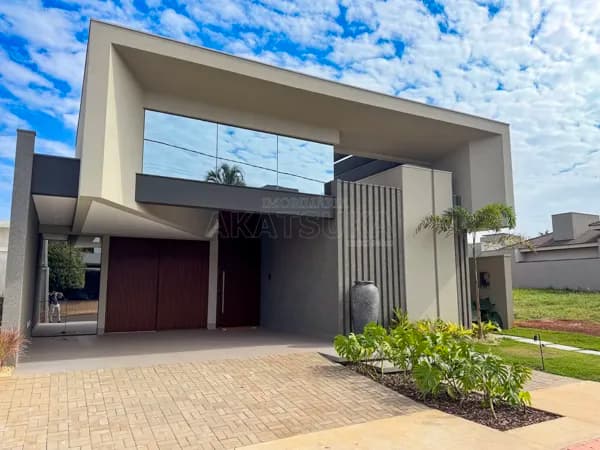 Casa térrea de alto padrão - Condomínio Porto Madero