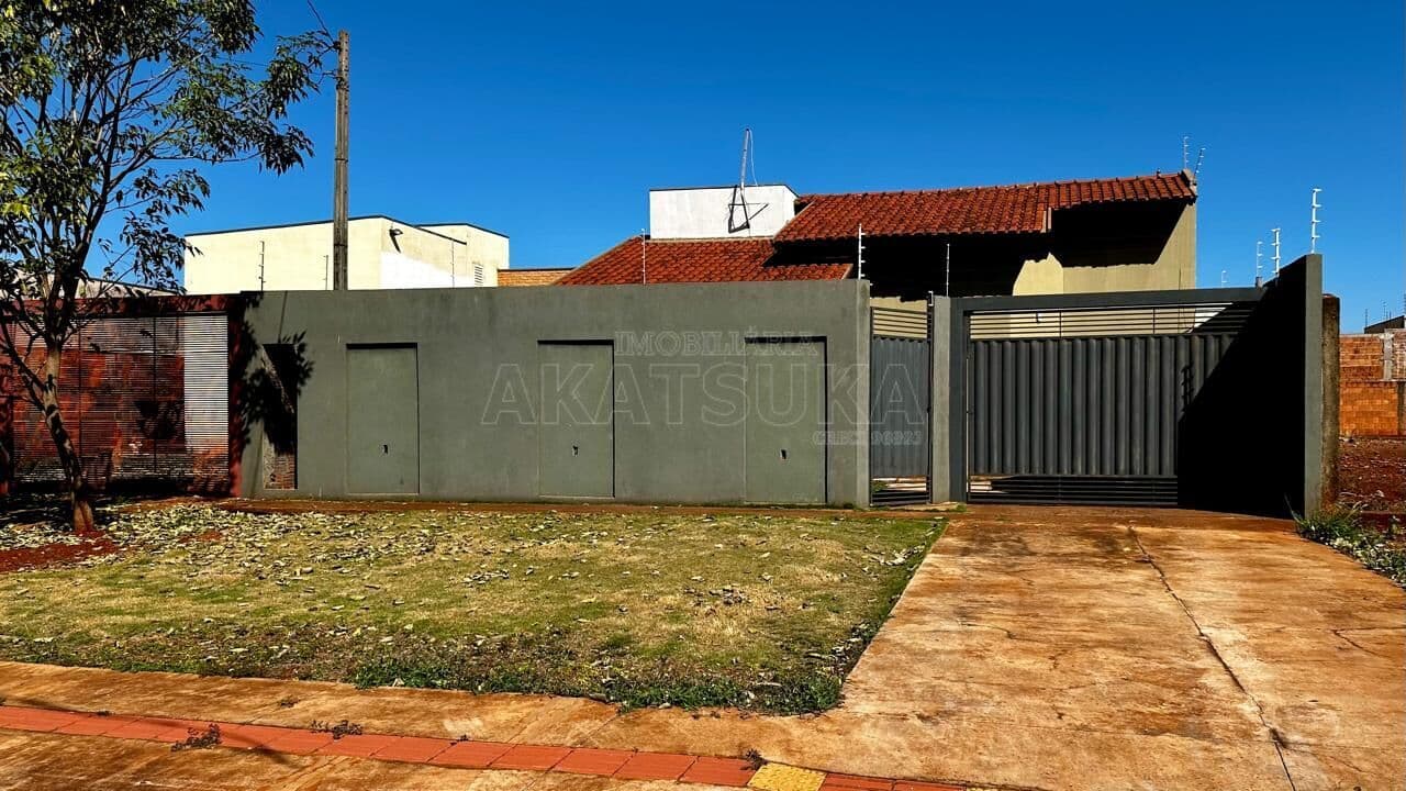 Casa em Conjunto Residencial Monte Carlo