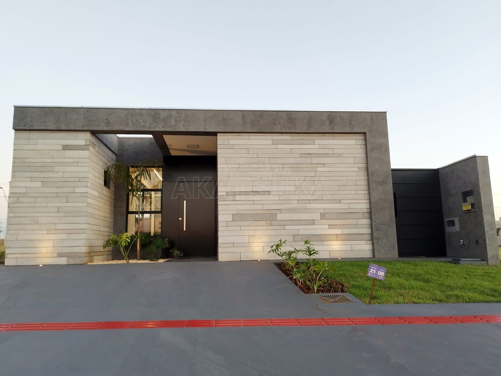 Casa Alto Padrão em Vivere do Lago, Dourados/MS