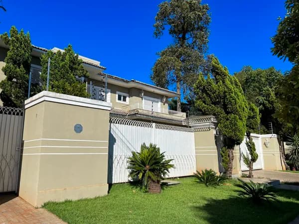 Casa Alto Padrão em Portal de Dourados