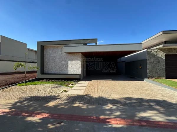 Casa terrea em condominio fechado, Porto Madero Dourados MS