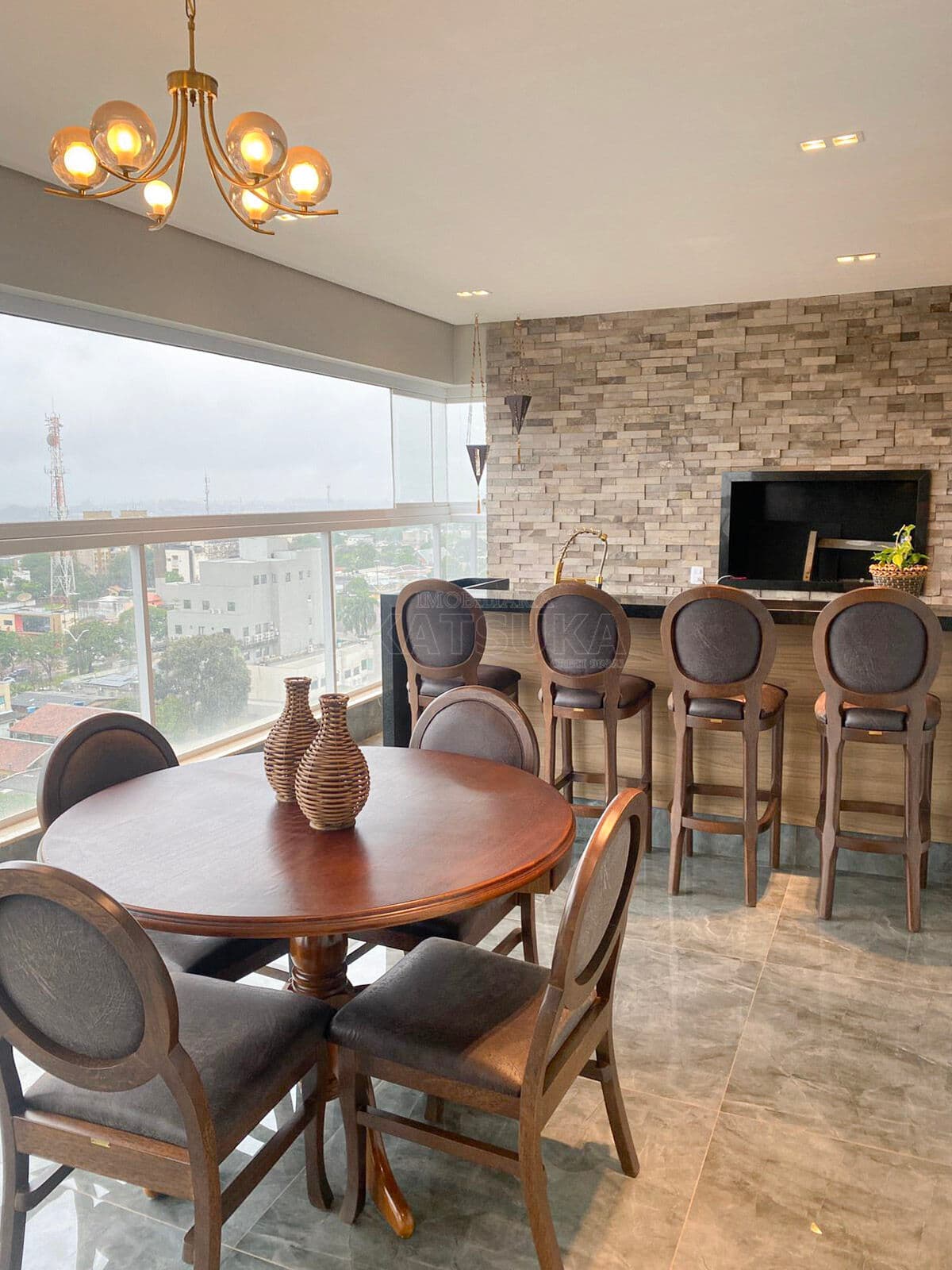 Apartamento Alto Padrão - Edifício Condomínio Sobre as Ondas