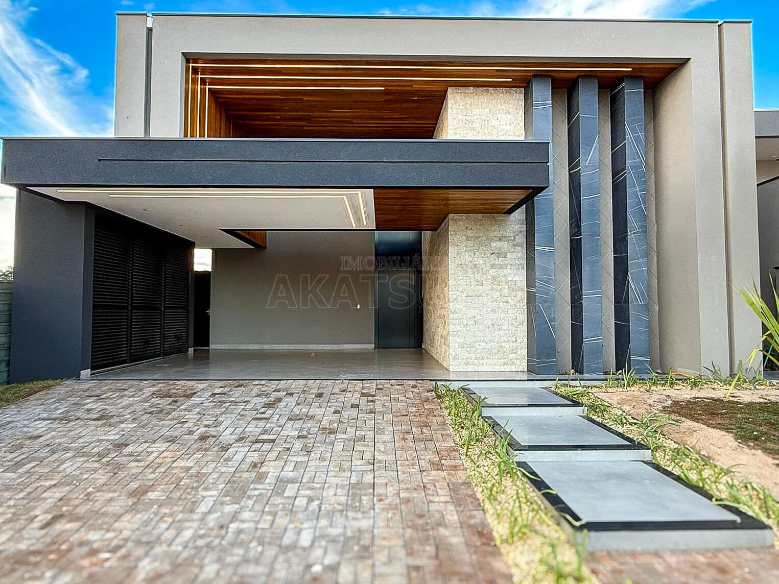 CASA PRONTA PARA MORAR - CONDOMÍNIO BOURBON SPA RESORT