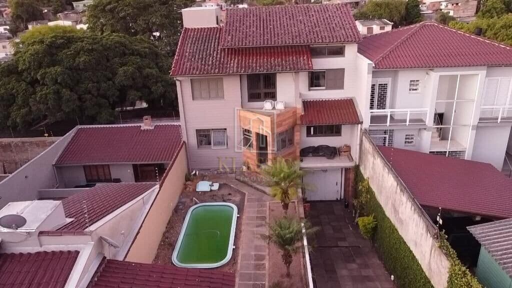 Sobrado em Porto Alegre - Nonoai