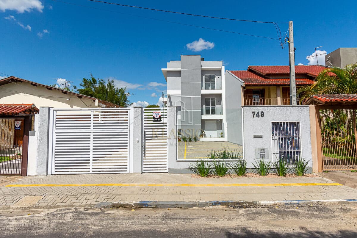 Apartamento em Cachoeirinha - COHAB