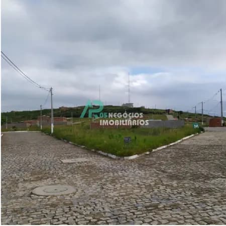 Lote/Terreno em Caruaru - Cidade Alta